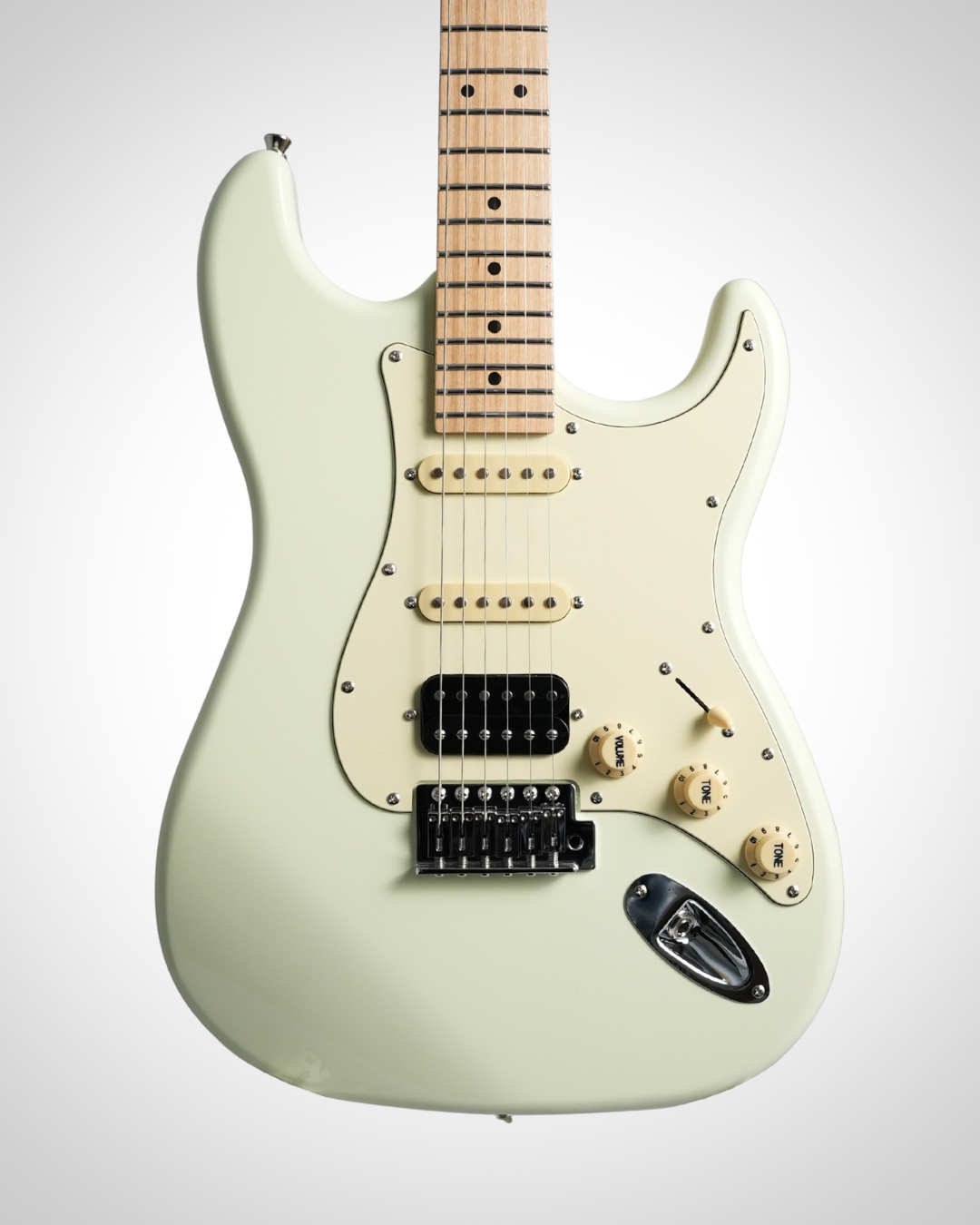 Nameless S-Class 135M - Maple Fingerboard - Frostbite