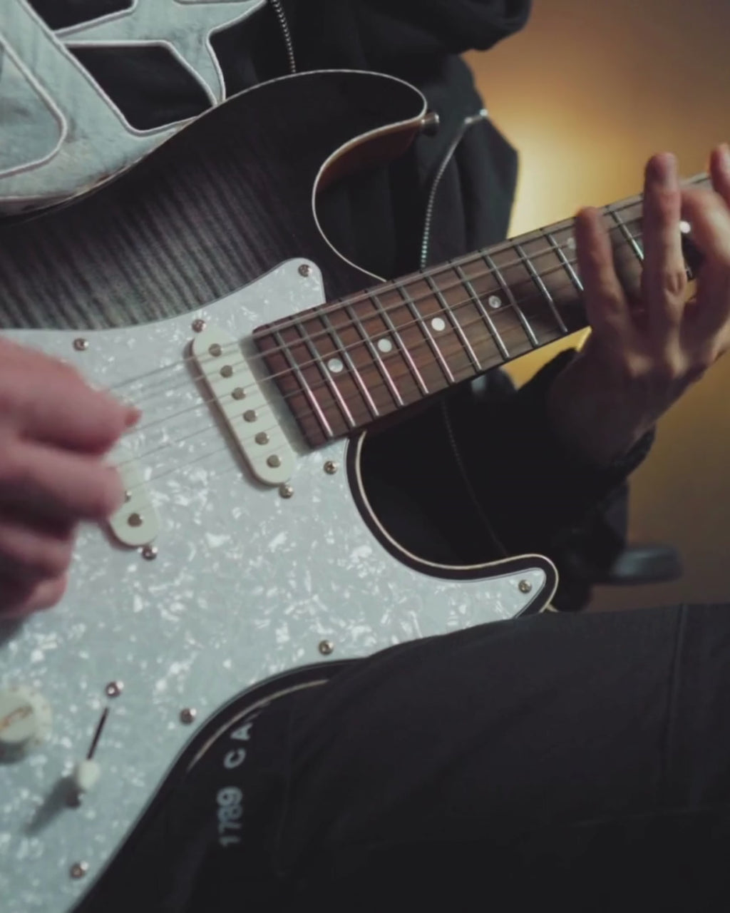 Nameless S-Class Deluxe 325RFT - Rosewood Fingerboard - Obsidian Burst Flame Top